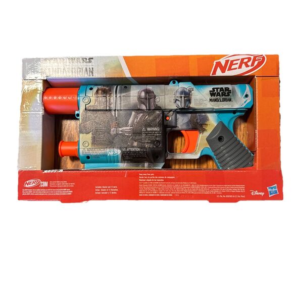 Star Wars The Mandalorian Dart Blaster 12 Elite Darts Kids Toys Outdoor Gift New - Picture 2 of 6